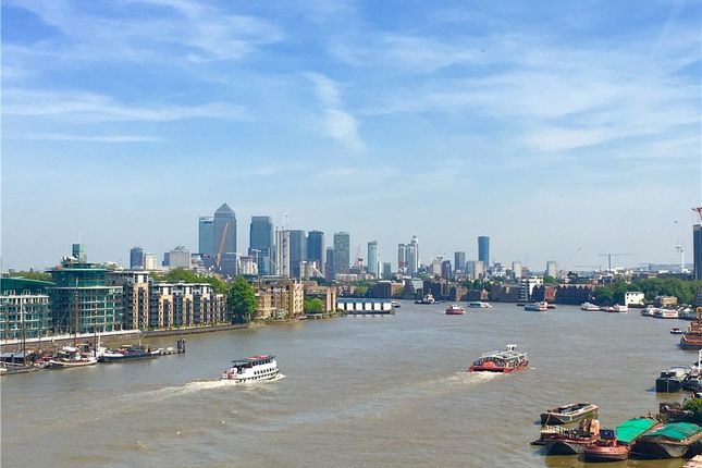 Flat 715,, Spice Quay Heights, London photo 3
