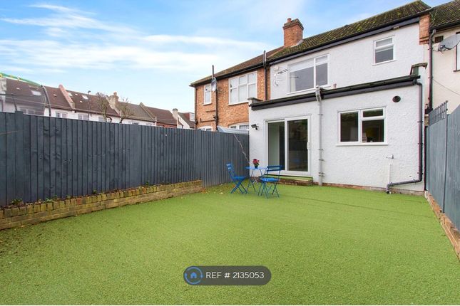 Private Back Garden With Astro Turf