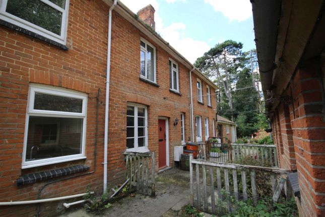 Hunts Copse Cottages South Marston Swindon Sn3 3 Bedroom
