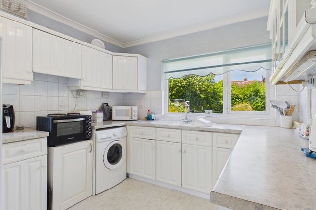 22, Egremont Road, Cardiff photo 3