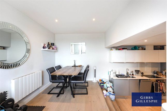 Flat 39 Luna Apartments, 272, Field End Road, Ruislip photo 3
