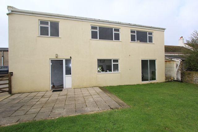 Semi-detached house for sale in La Heche, Alderney