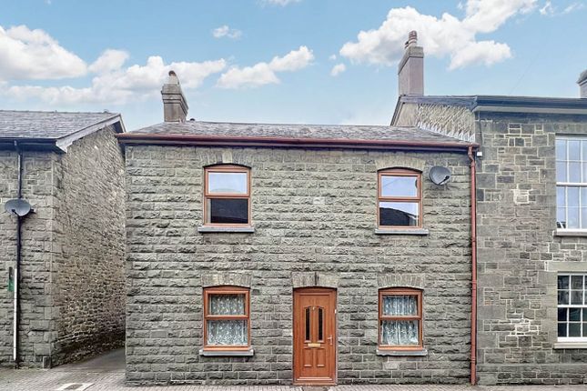 Town house for sale in Castle Street, Builth Wells