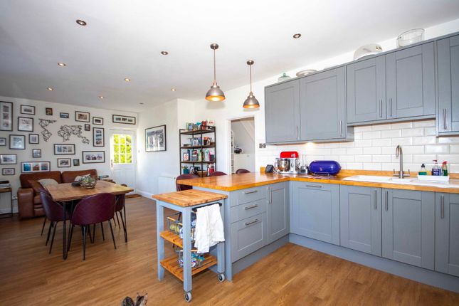 3, Beechwood Avenue, Chorleywood photo 5