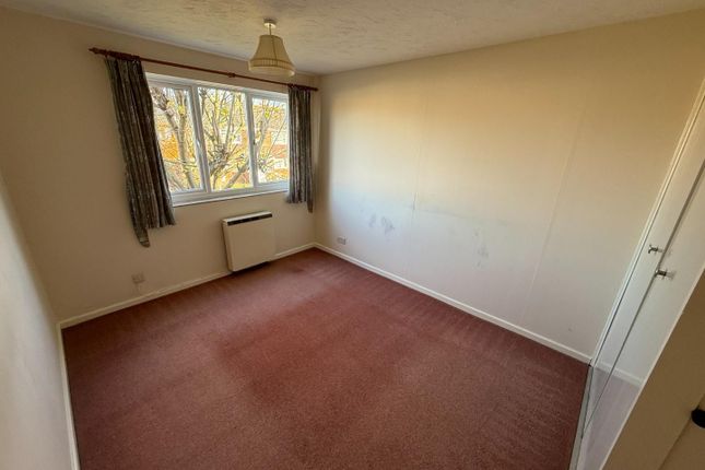 13, Wesley Court, Royal Wootton Bassett photo 5