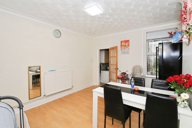 107, High Street, Peterborough photo 4