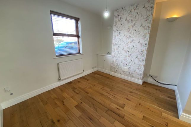 27, Preston Road, Preston photo 3