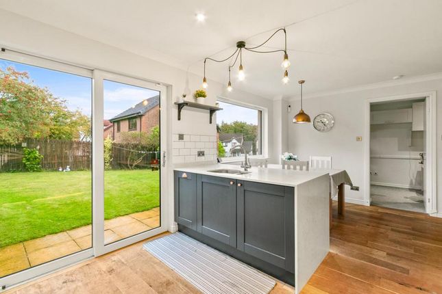15 Westerlands Gardens, Glasgow photo 4