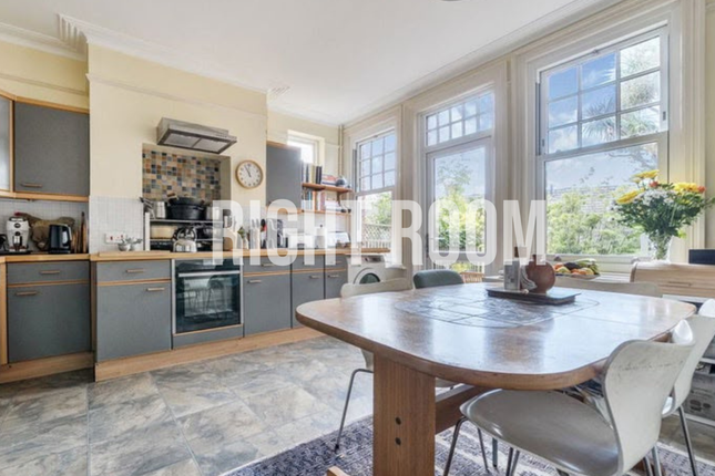 Room 1, 6 St. Catherines Road, Southampton photo 2