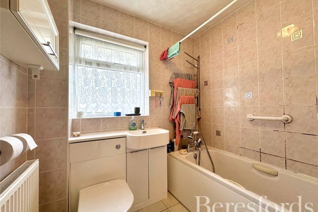 End terrace house for sale in Halcyon Way, Hornchurch