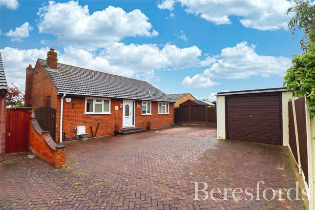 Thumbnail Bungalow for sale in Summerhill, Althorne