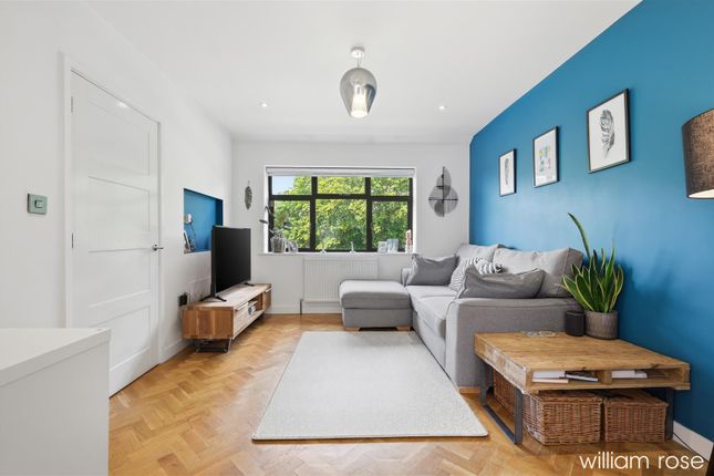 58A, Sewardstone Gardens, Chingford photo 4