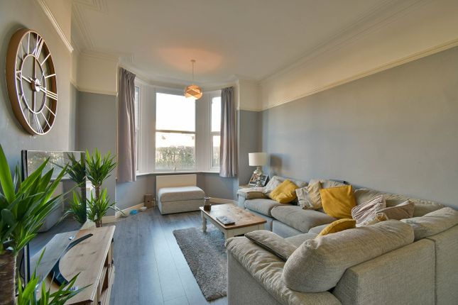 Flat for sale in Wickham Avenue, Bexhill-On-Sea