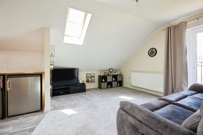 13, Avon Place, Salisbury photo 4
