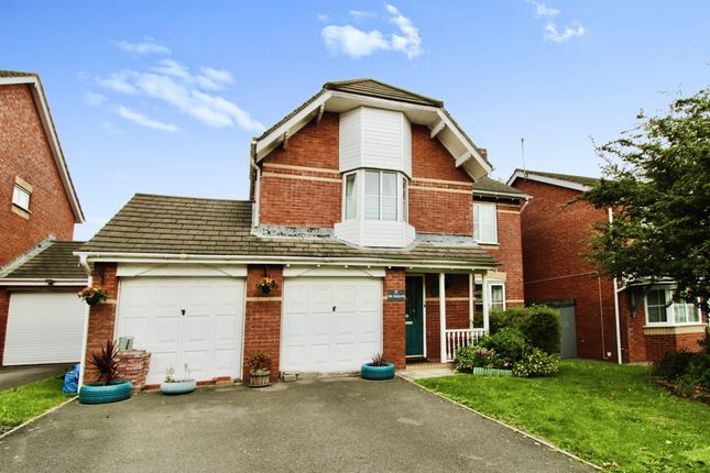 Thumbnail Detached house for sale in Heol Broadland, Barry