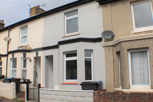 Thumbnail Property to rent in Douglas Road, Dover, Kent
