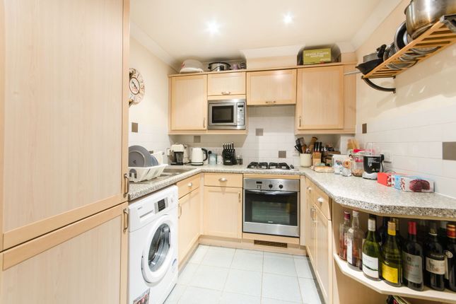 Kingston Road, Wimbledon photo 3
