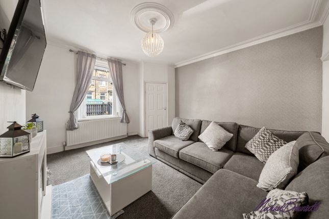 11, Grange Terrace, Bradford photo 4