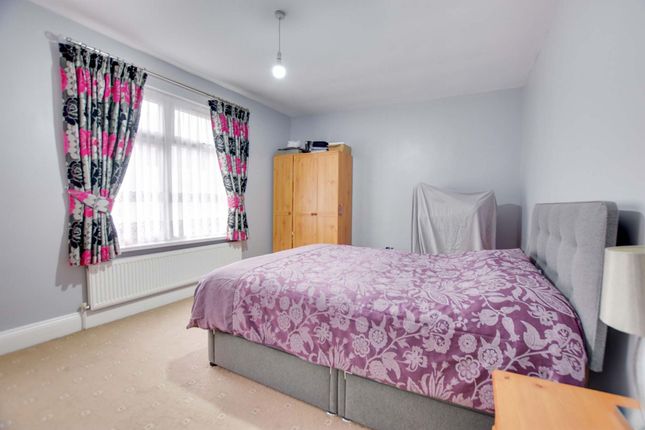 134 St. Saviours Road, Leicester photo 4