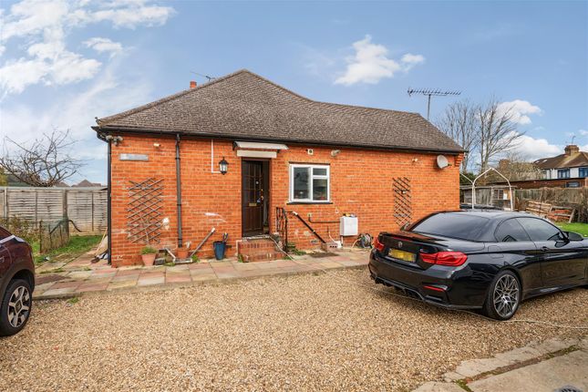 Semi-detached bungalow for sale in Ray Street, Maidenhead
