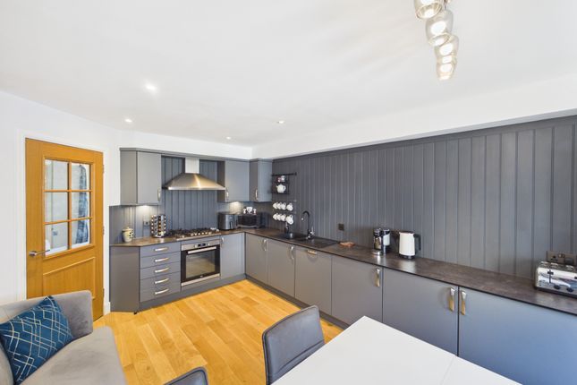 12, Riverside Park, Blairgowrie photo 4