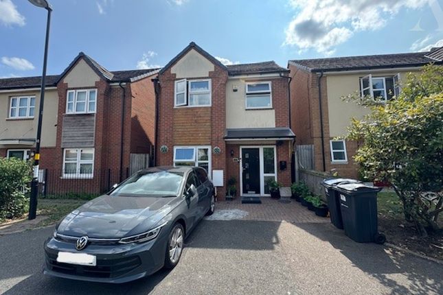 32 Ward Close Frontage