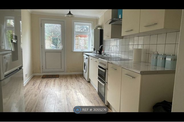Stanley Road, Gillingham photo 3