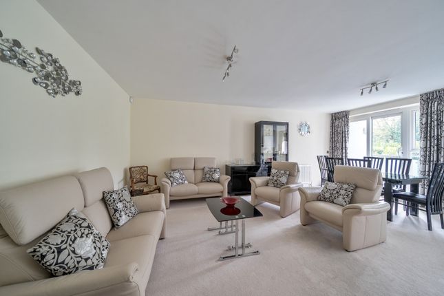 Apartment 5, 15, Gordon Avenue, Stanmore photo 2