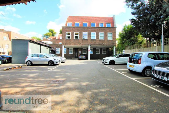 Flat for sale in Walsingham House, High Road, Whetstone