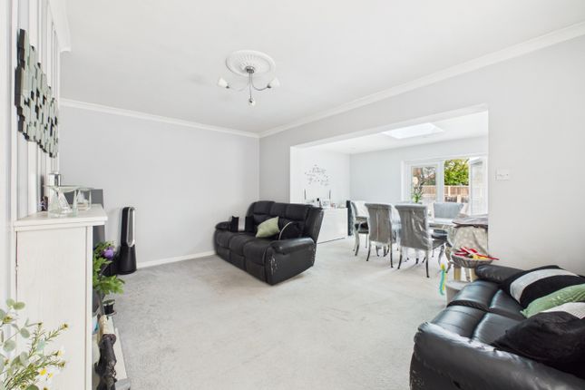 288 Old Farm Avenue, Sidcup, Kent photo 4