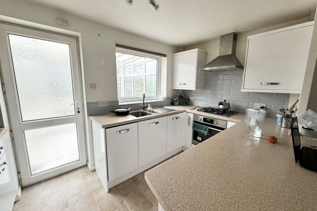 75, Lymore Avenue, Bath photo 2
