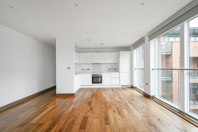 Thumbnail Flat for sale in Beaufort Court, West Hampstead, London