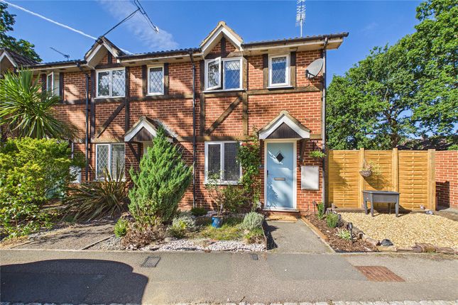 2-bed terraced on 9, The Orchard, Surrey, £350,000