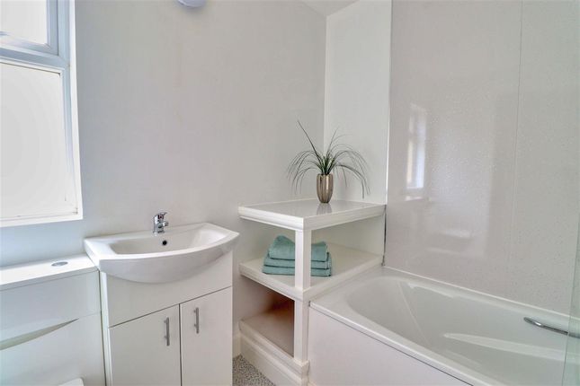 Terraced house for sale in Wellesley Road, Clacton-On-Sea