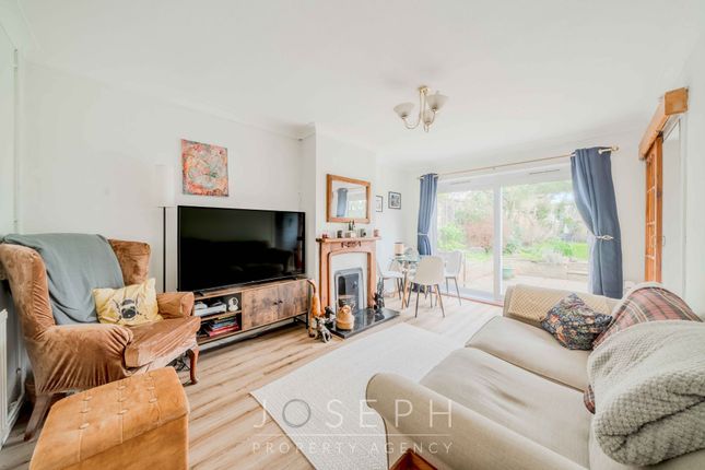 37 Harebell Road, Ipswich photo 2