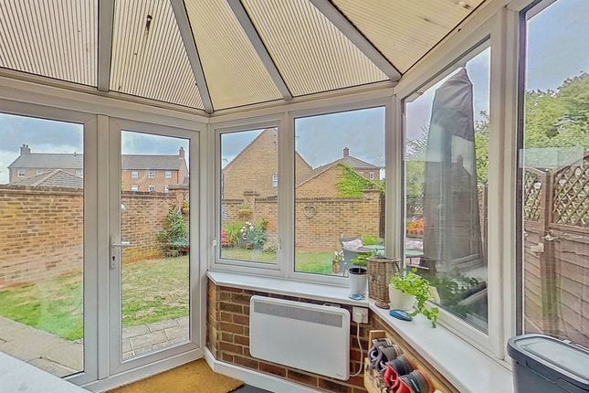 2, Astronomy Way, Aylesbury photo 4