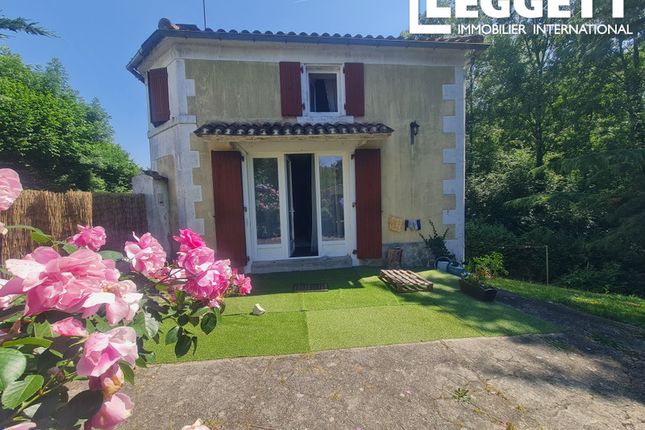 Villa for sale in La Caillère-Saint-Hilaire, Vendée, Pays De La Loire