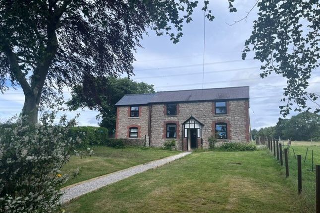 4-bed house on Bryn Hyfryd, Pen Y Cefn Road, Caerwys, £799,995
