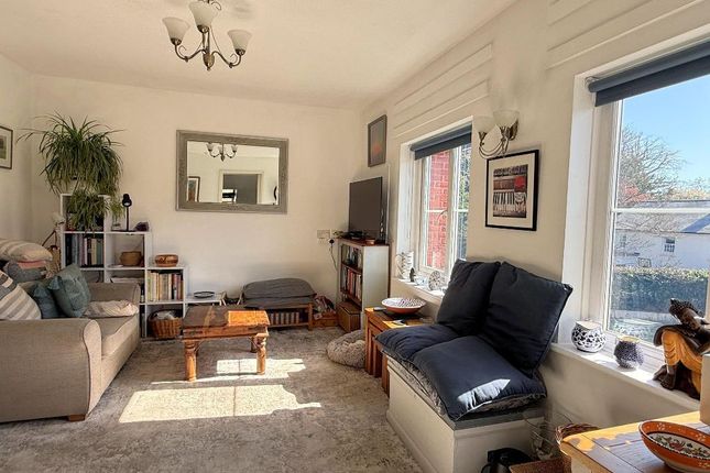 29, Primrose Court, Steyning photo 3