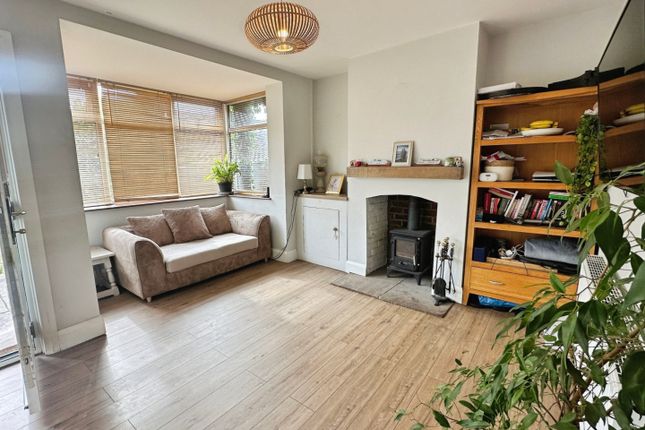 28, Ball Haye Road, Leek photo 3