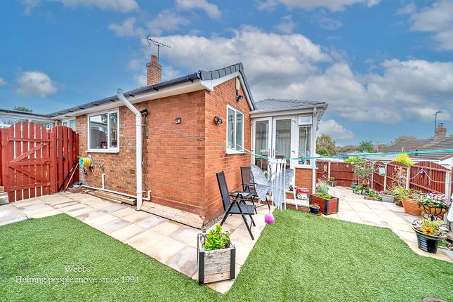 8, Windermere Place, Cannock photo 4