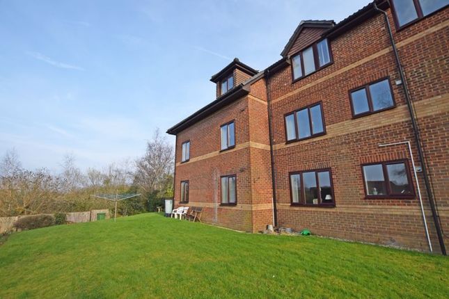 Property for sale in St. Marys Close, Alton