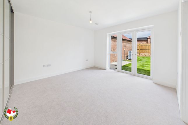 The Addington, Fleet Lane, TWYNING photo 3