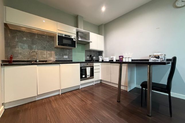 Axis House, Bath Road, Heathrow photo 2