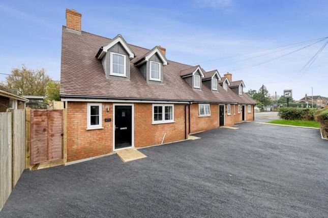 2-bed house on 366, Canterbury Road, Densole, £325,000
