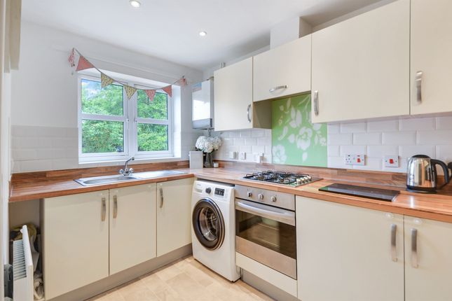 68, Meadow Walk, Henlow photo 3