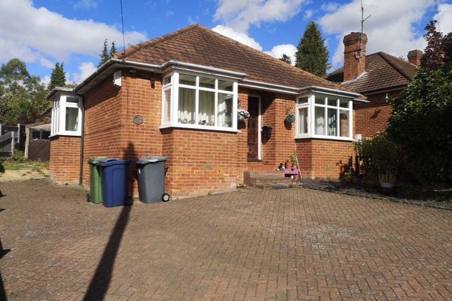 4-bed bungalow on 9, Philip Road, High Wycombe, £1,900/mo