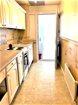 Houses To Rent In Dagenham Heathway Station Renting In Dagenham Heathway Station Zoopla