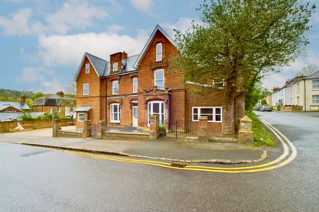 Thumbnail Flat to rent in Stuart Lodge, Stuart Road, High Wycombe, Buckinghamshire