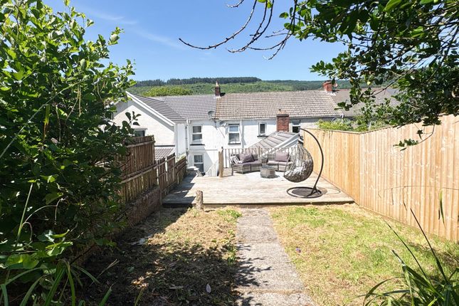 10 Gored Terrace, Neath photo 2
